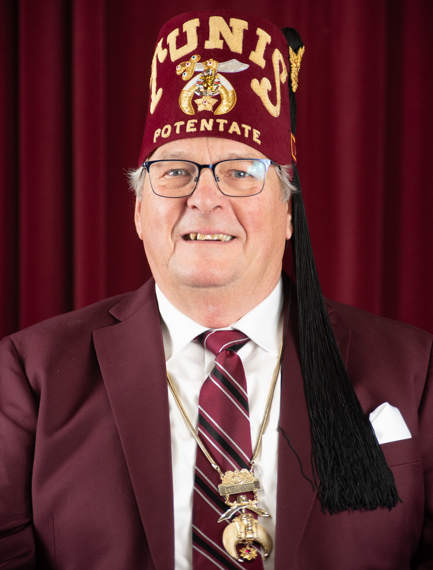 Ill. Sir Adam Thompson